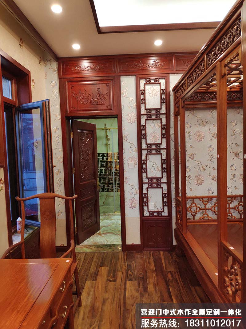 新中式装修卧室木门